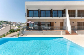 Eyes on the Lagoon - Condomínio privado com piscina